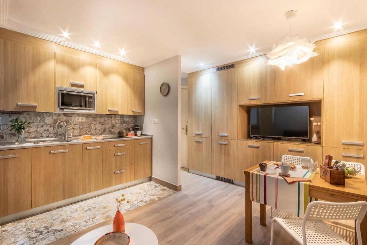 Karola Amplio Apartamento Junto A San Mames Bilbao Zewnętrze zdjęcie